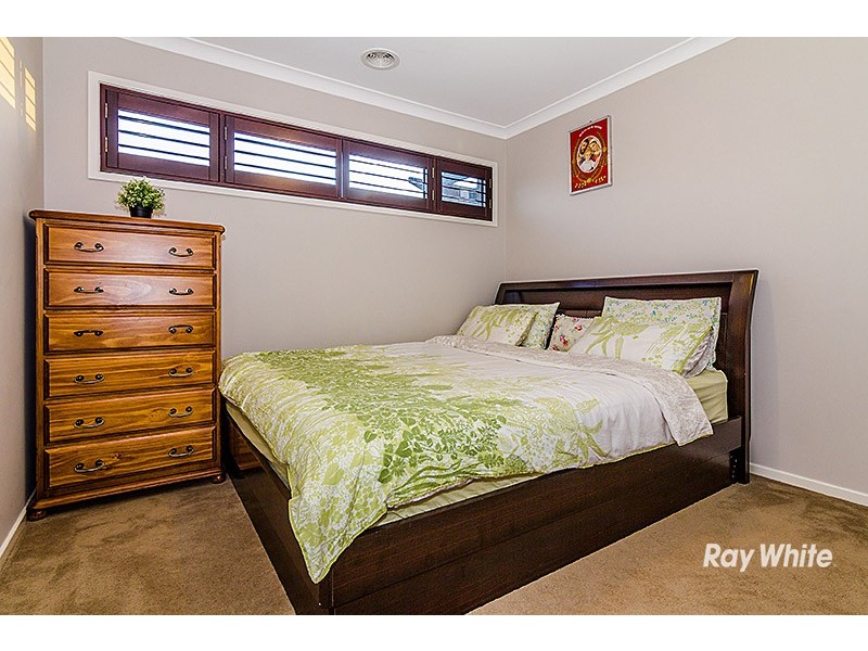 13 Livida Circuit, Lyndhurst VIC 3975