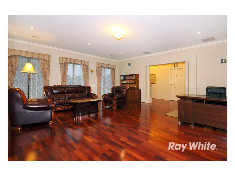 10 Bramble Close, Lyndhurst VIC 3975