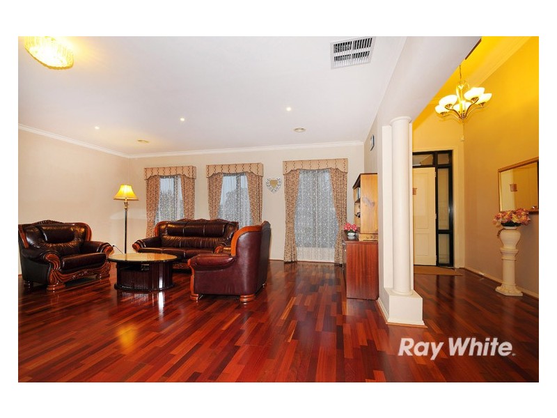 10 Bramble Close, Lyndhurst VIC 3975