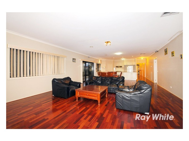 10 Bramble Close, Lyndhurst VIC 3975