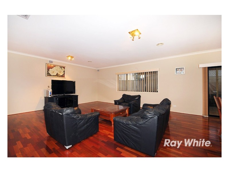 10 Bramble Close, Lyndhurst VIC 3975