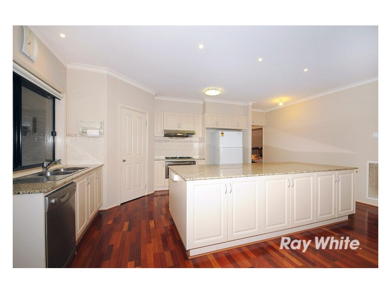 10 Bramble Close, Lyndhurst VIC 3975