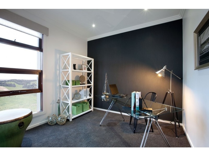 28 Pegasus Road, Cranbourne West VIC 3977