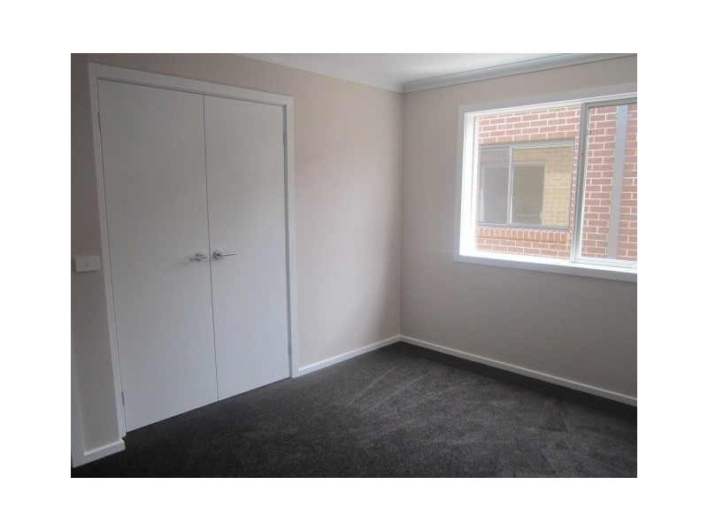 60 Fortuna Crescent, Cranbourne West VIC 3977