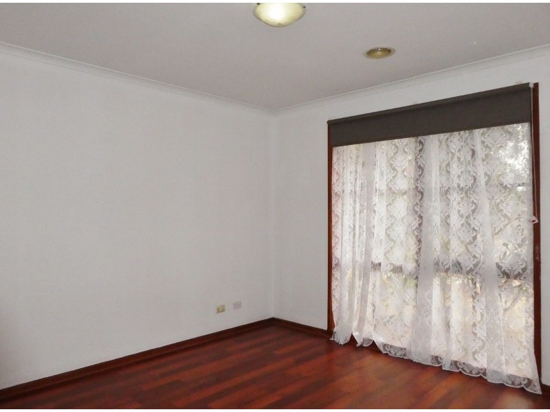 10 Ivan Crescent, Hampton Park VIC 3976