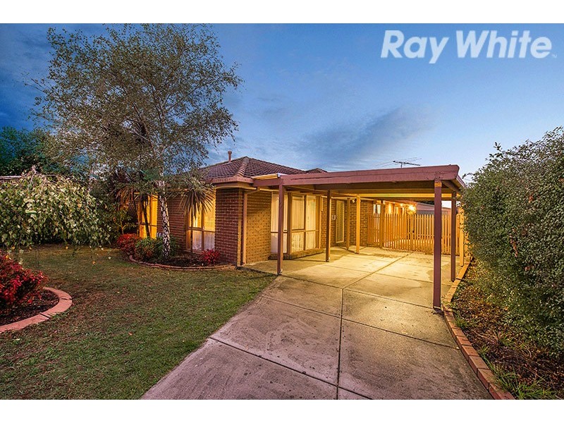 9 South Anderson Court, Cranbourne VIC 3977