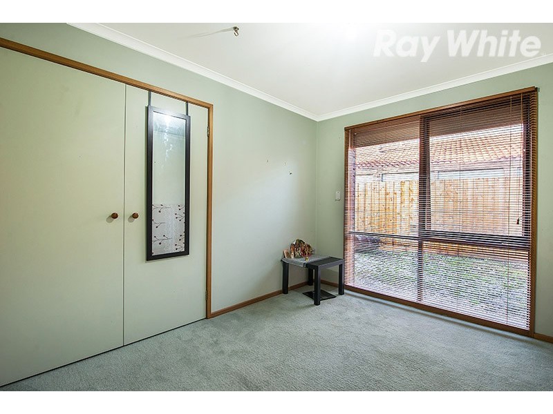 9 South Anderson Court, Cranbourne VIC 3977