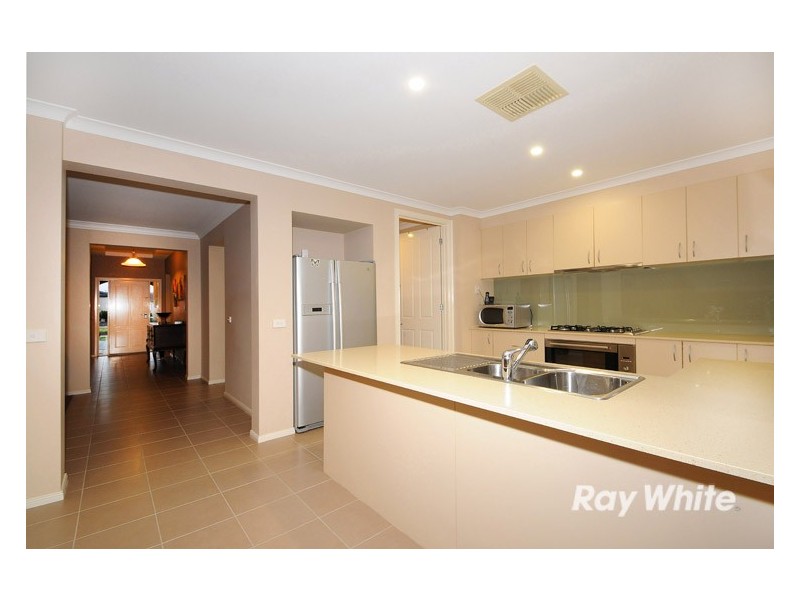 4 Alysha Avenue, Lyndhurst VIC 3975