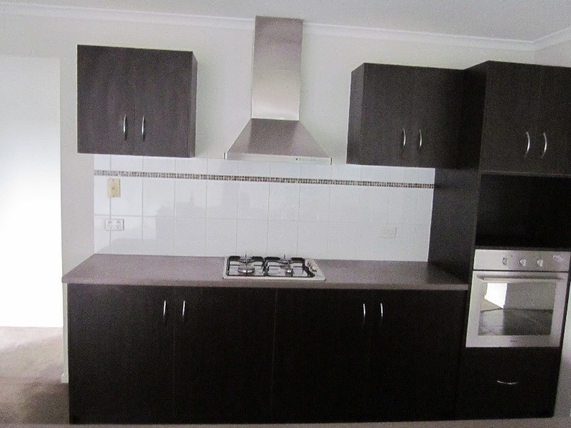 3 Bradford Drive, Cranbourne East VIC 3977
