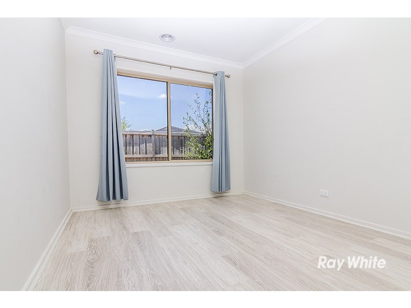 19 Windmill Circuit, Lyndhurst VIC 3975