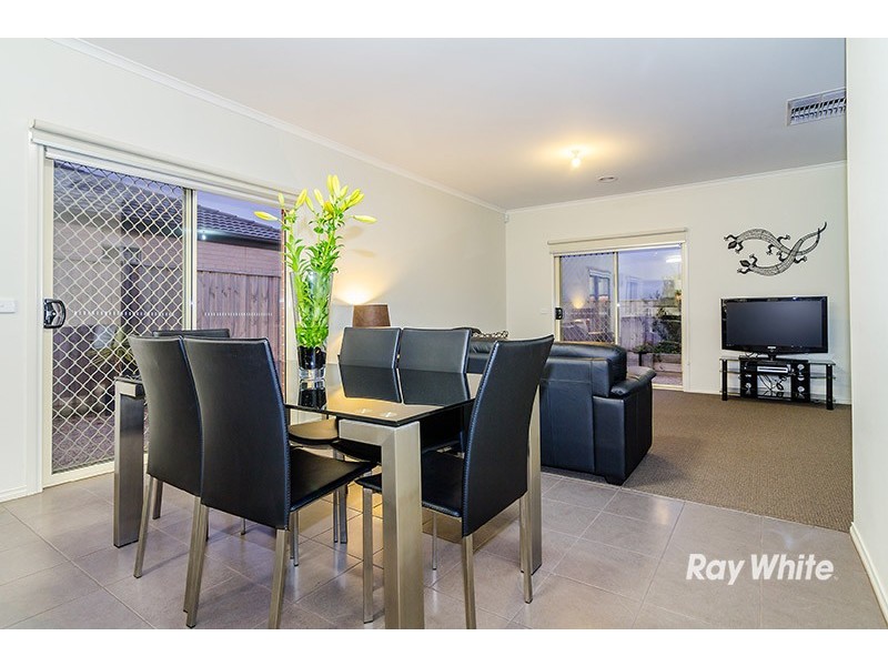 29 Banfield Place, Lyndhurst VIC 3975