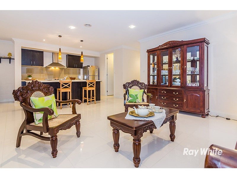 94 Heather Grove, Clyde North VIC 3978