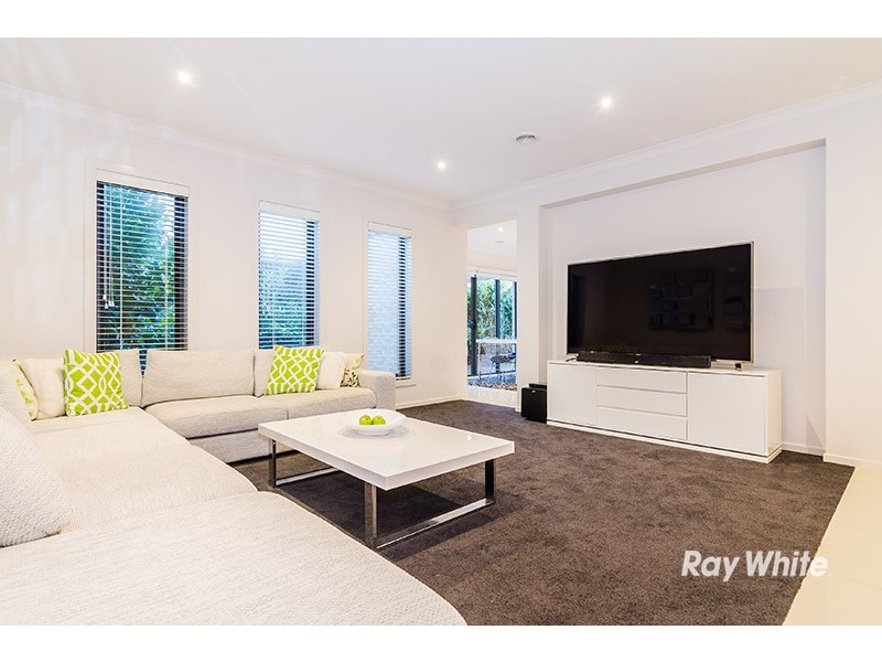 34 Tobin Way, Lyndhurst VIC 3975