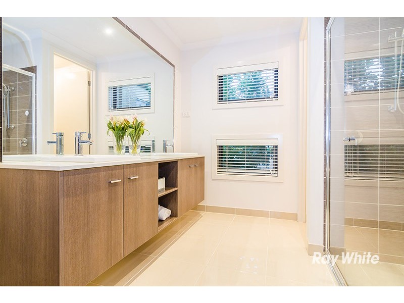 34 Tobin Way, Lyndhurst VIC 3975