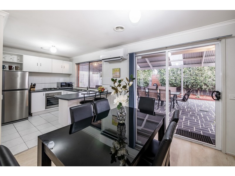 4 Shadi Court, Cranbourne West VIC 3977