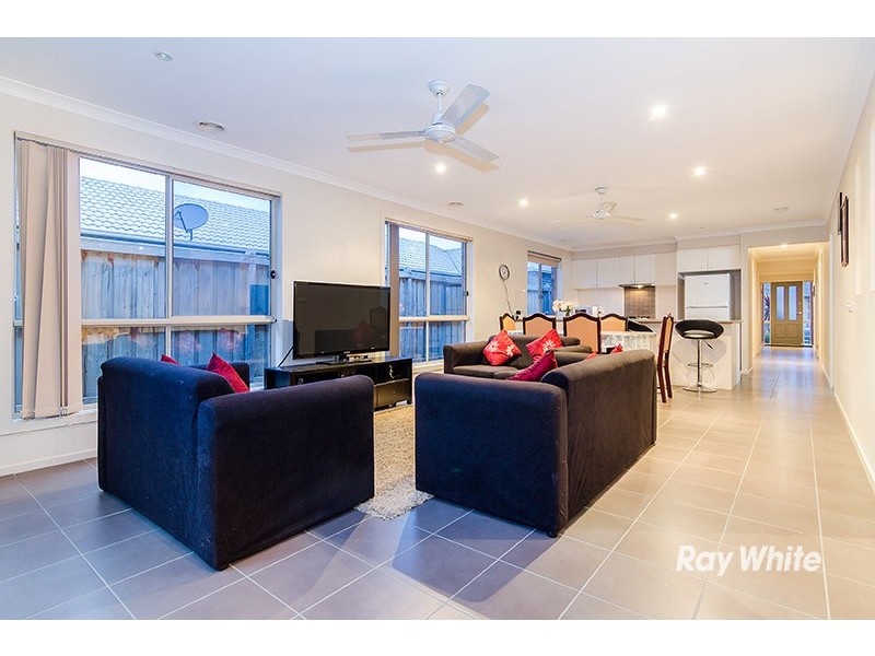 52 Silverwattle Drive, Lyndhurst VIC 3975