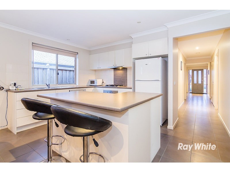 52 Silverwattle Drive, Lyndhurst VIC 3975