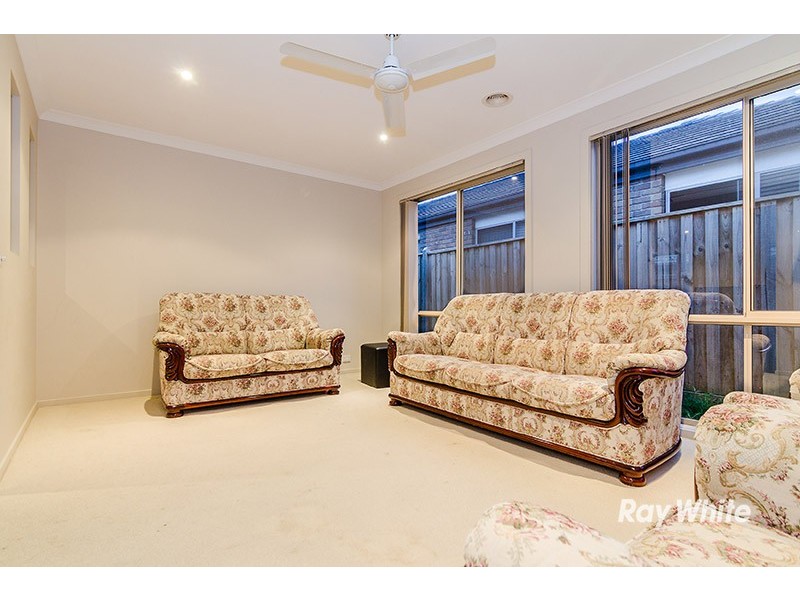 52 Silverwattle Drive, Lyndhurst VIC 3975