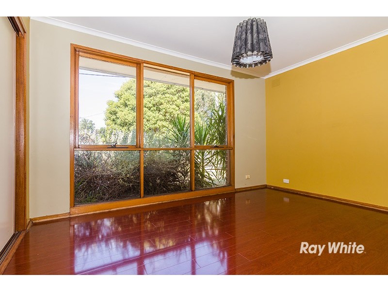 4 Halstead Court, Cranbourne VIC 3977