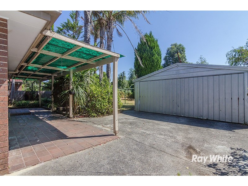 4 Halstead Court, Cranbourne VIC 3977