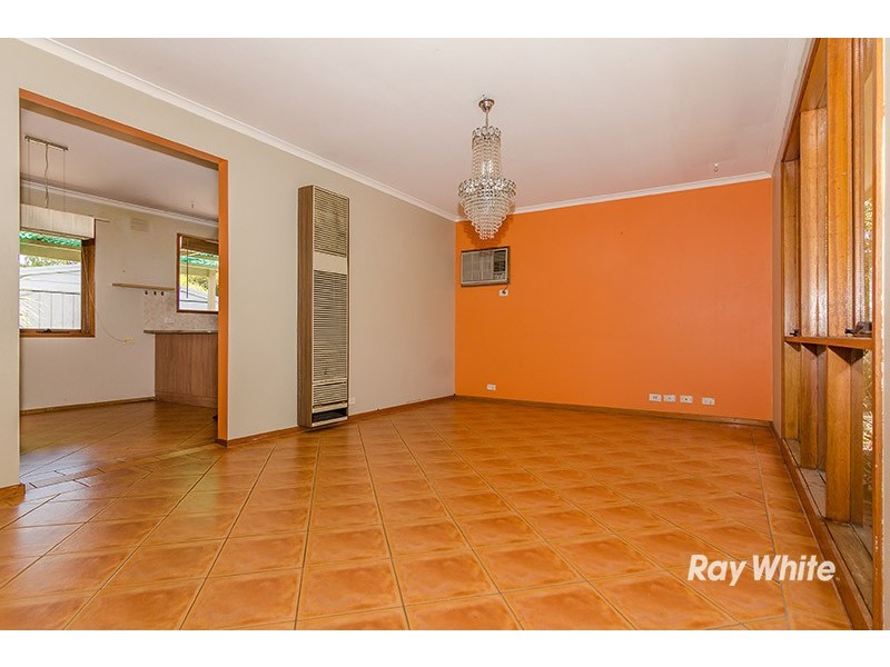 4 Halstead Court, Cranbourne VIC 3977