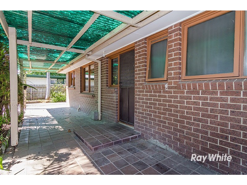 4 Halstead Court, Cranbourne VIC 3977