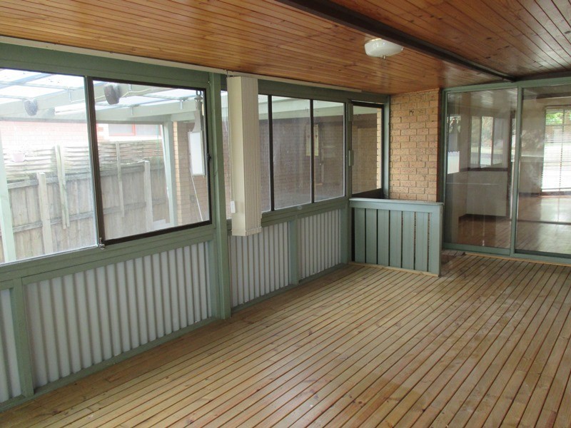 7 Phillip Court, Cranbourne North VIC 3977