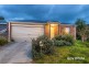 8 Bellbrae Crescent, Cranbourne West VIC 3977