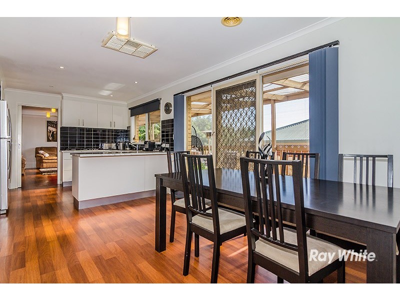 18 McGill Court, Pakenham VIC 3810