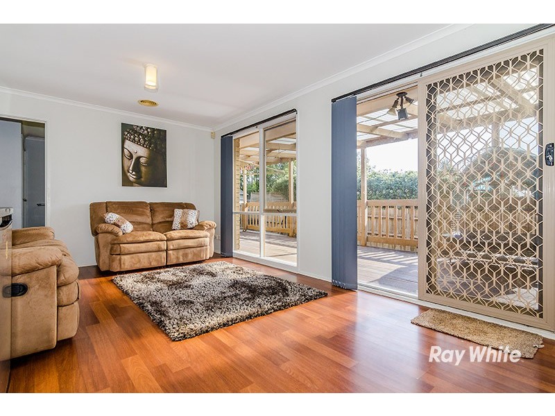 18 McGill Court, Pakenham VIC 3810