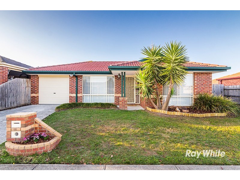 12 Butterwick Terrace, Cranbourne East VIC 3977