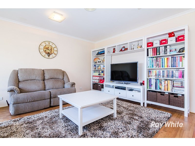12 Butterwick Terrace, Cranbourne East VIC 3977