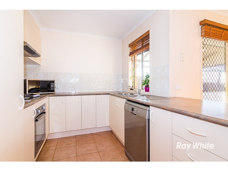 12 Butterwick Terrace, Cranbourne East VIC 3977