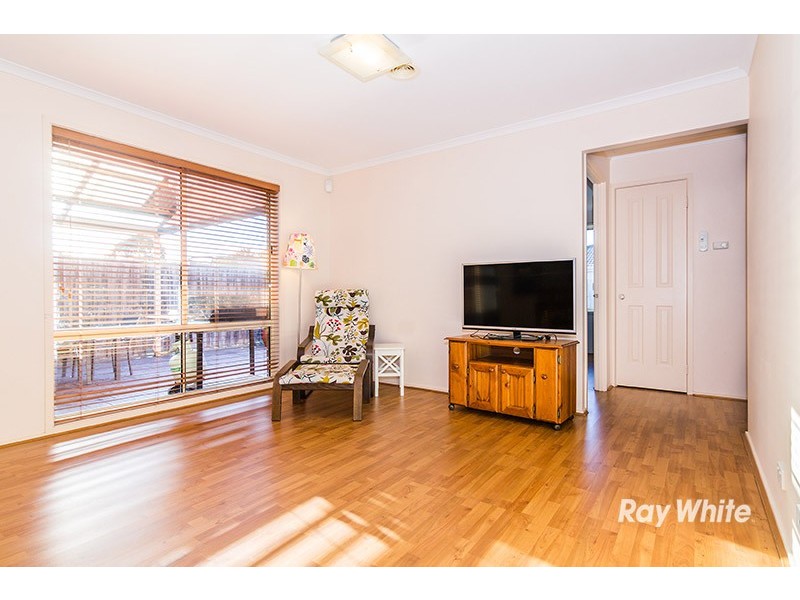 12 Butterwick Terrace, Cranbourne East VIC 3977