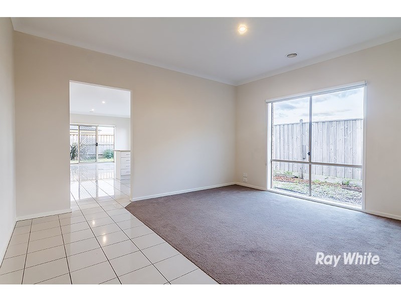 26 Boland Drive, Lyndhurst VIC 3975