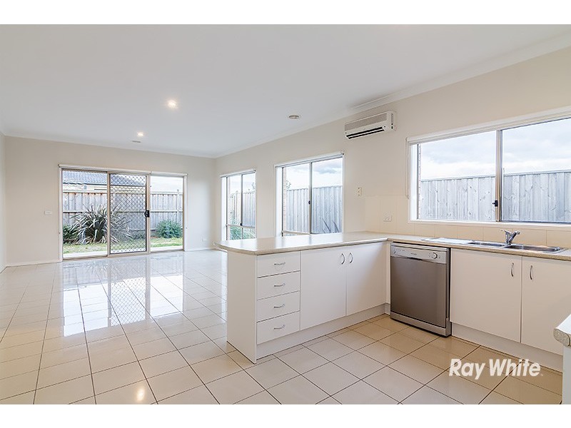 26 Boland Drive, Lyndhurst VIC 3975