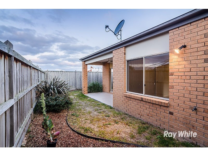 26 Boland Drive, Lyndhurst VIC 3975