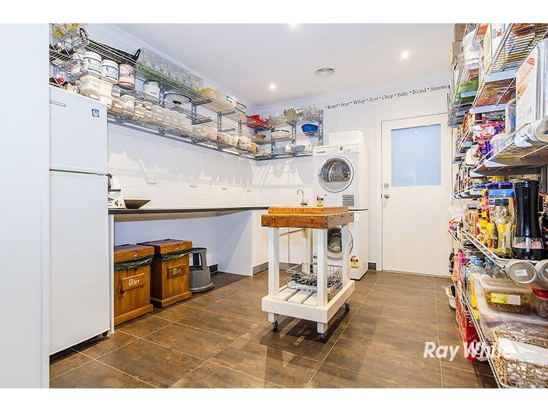 49 Lyndhurst Boulevard, Lyndhurst VIC 3975