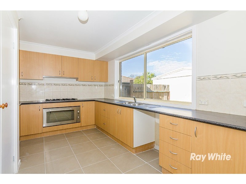 10 Gregory Court, Cranbourne North VIC 3977