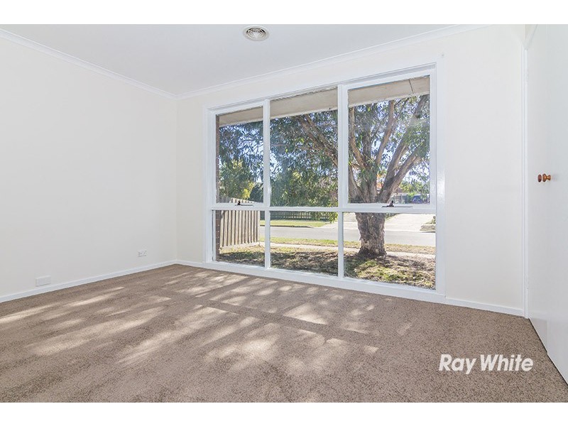 10 Gregory Court, Cranbourne North VIC 3977