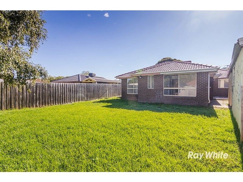 10 Gregory Court, Cranbourne North VIC 3977