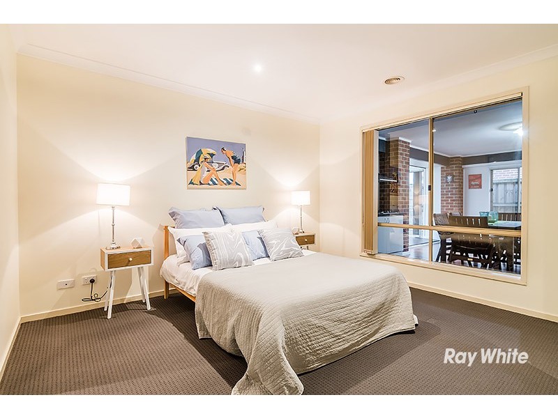 13 Tea Tree Court, Lyndhurst VIC 3975