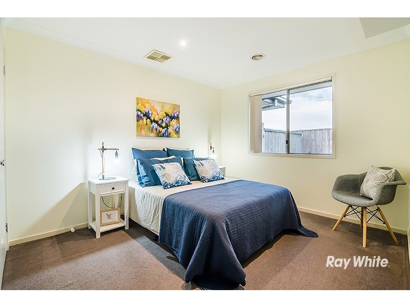 13 Tea Tree Court, Lyndhurst VIC 3975