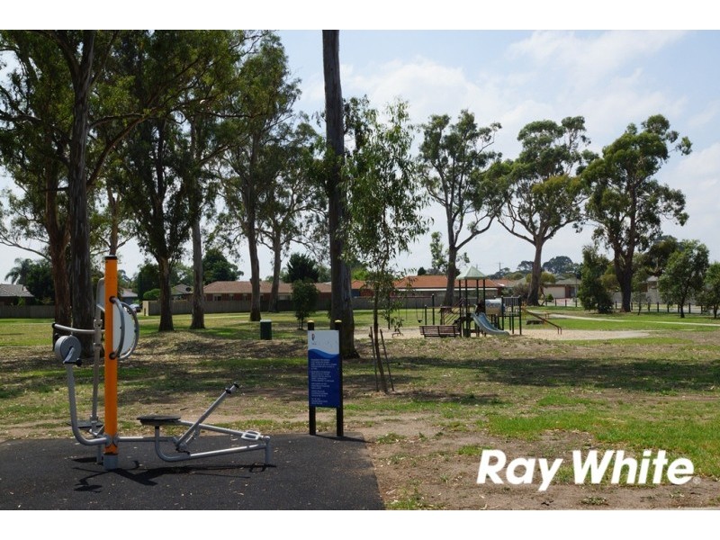 24 The Glade, Hampton Park VIC 3976