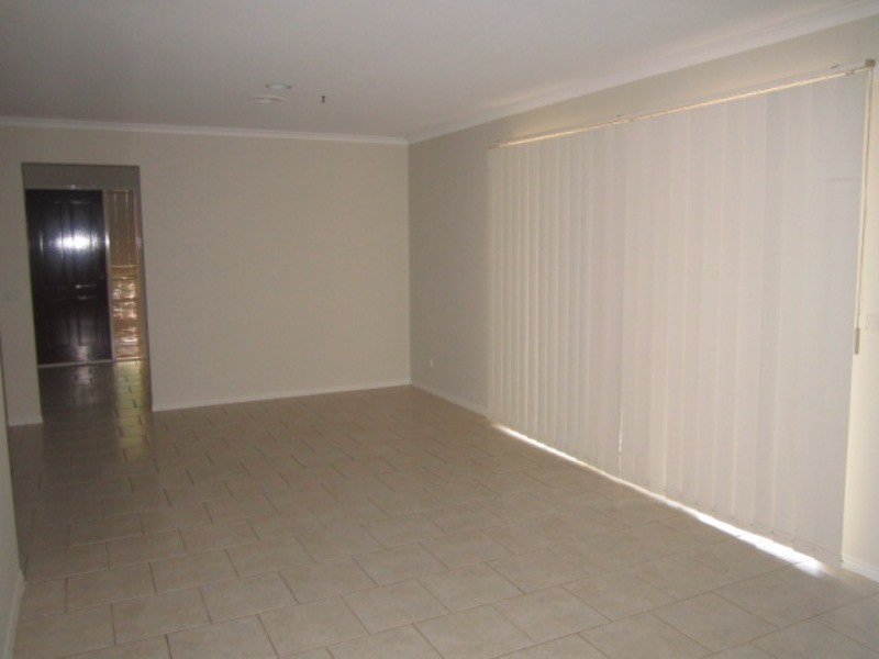 3 Karoonda Way, Hampton Park VIC 3976