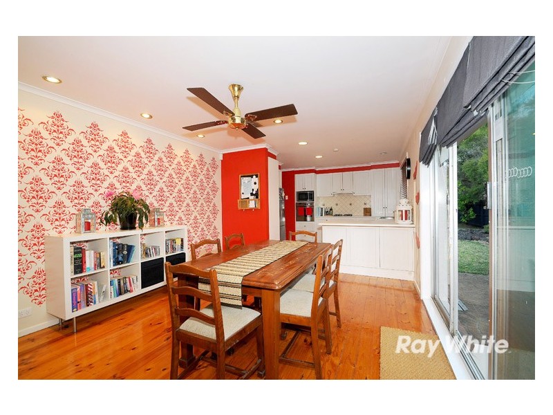 16 Hovell Court, Cranbourne VIC 3977