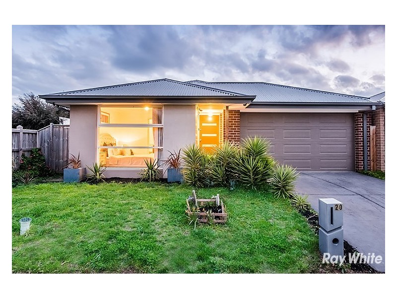 20 Copernicus Circuit, Cranbourne West VIC 3977