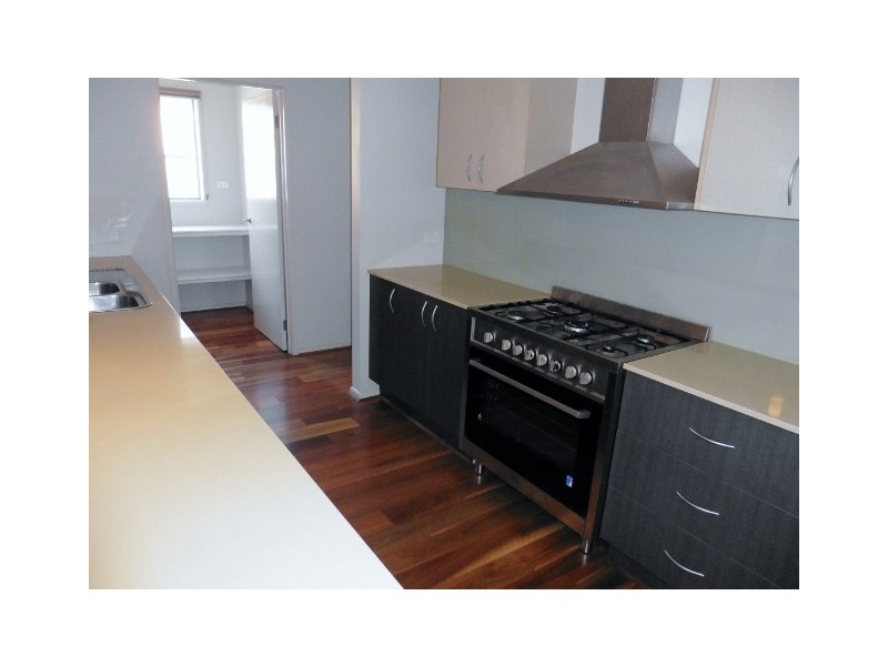 129 Boland Drive, Lyndhurst VIC 3975