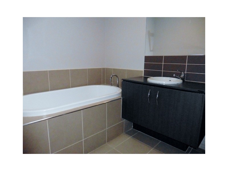 129 Boland Drive, Lyndhurst VIC 3975
