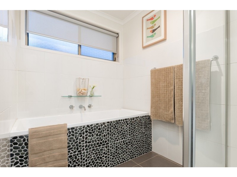 6 Dotterel Close, Blind Bight VIC 3980
